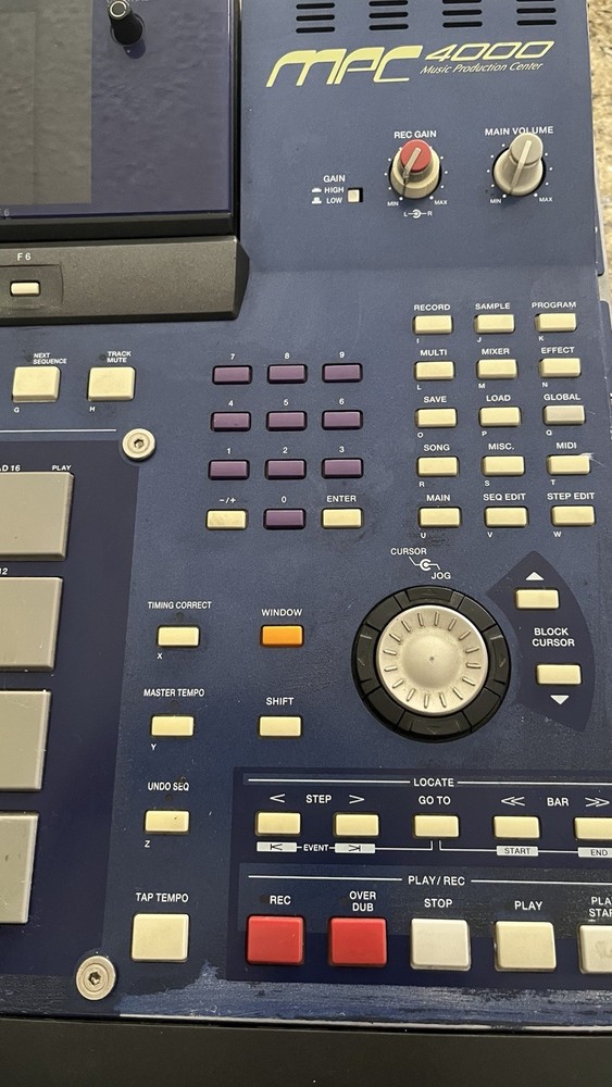 Akai MPC4000