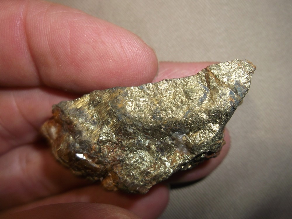 Gold, silver, copper, 34 grams samples ,ore high grade .
