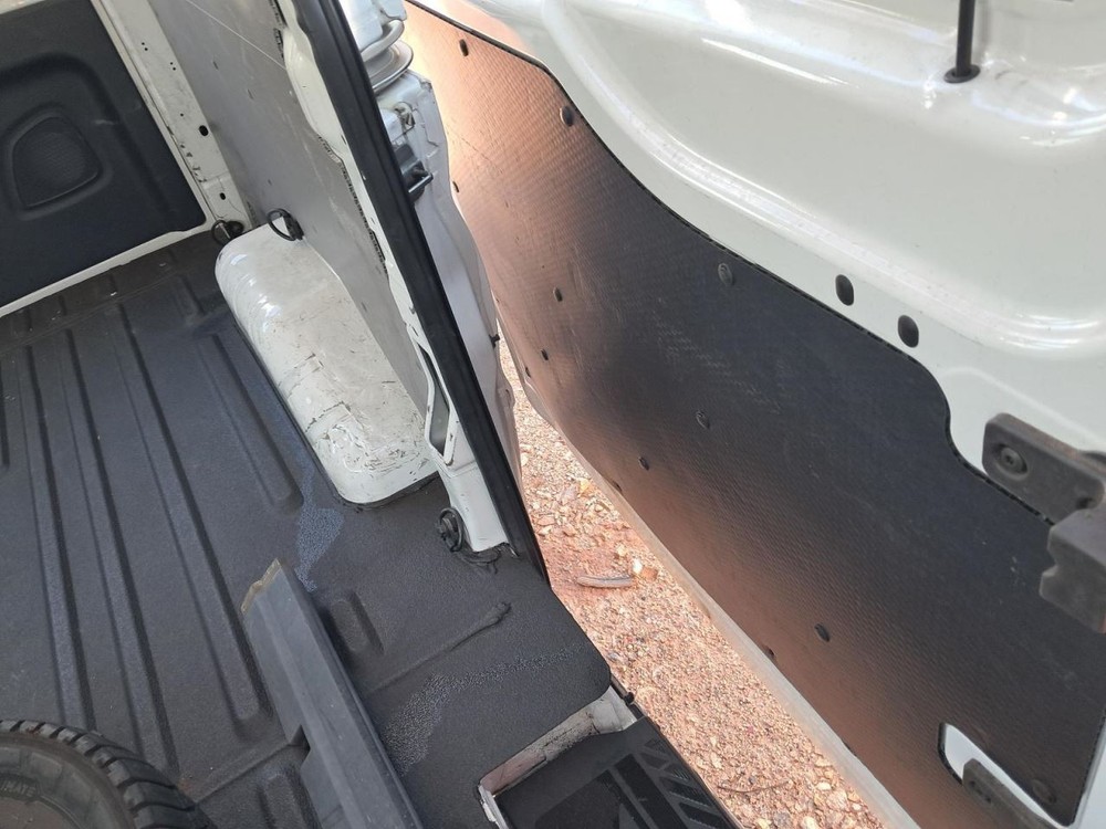 TRANSIT25 2017 Glove Box 4812348