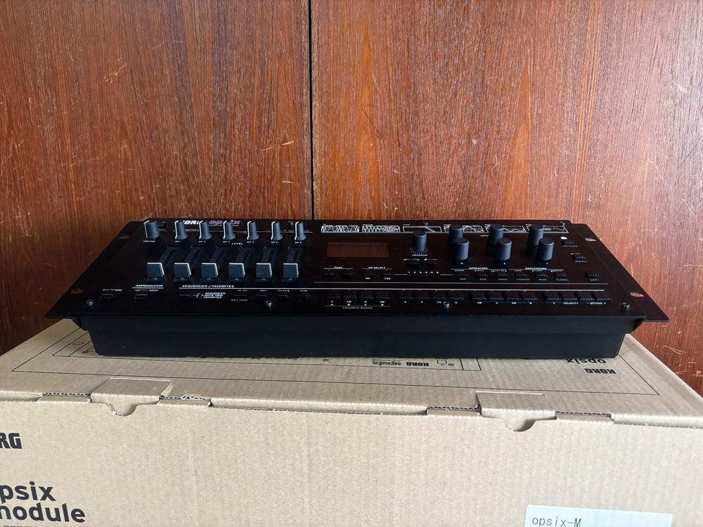 Korg Opsix Module Altered FM Synthesizer Rackmountable Desktop Module w/ box