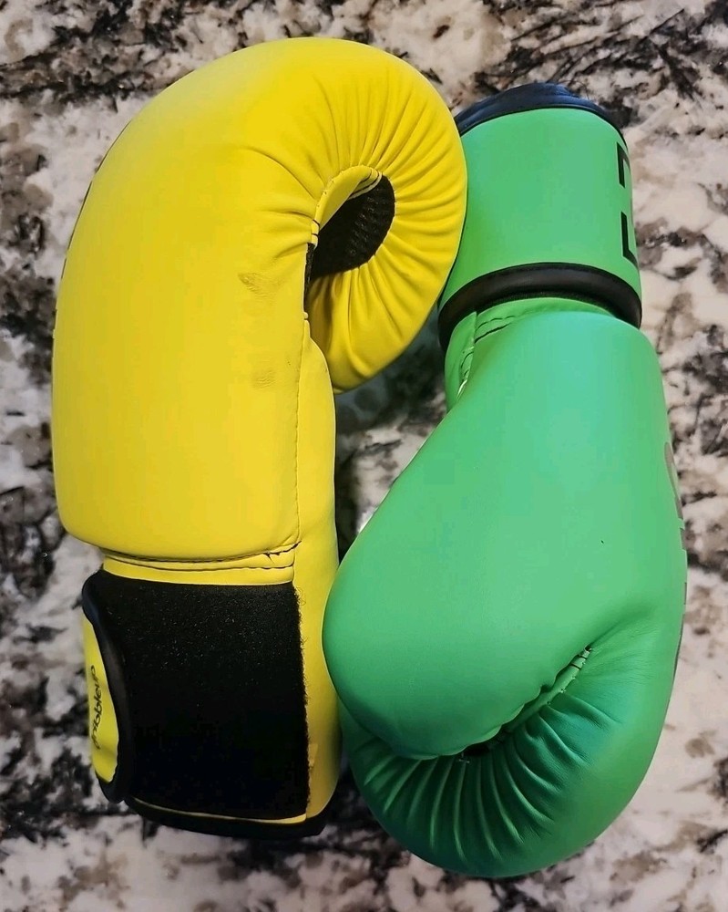 Dribble Up Smart Boxing Gloves Small - Includes Gloves Only