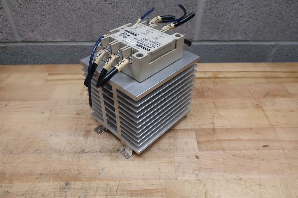 Omron G3PE-245B-3N Solid State Relay