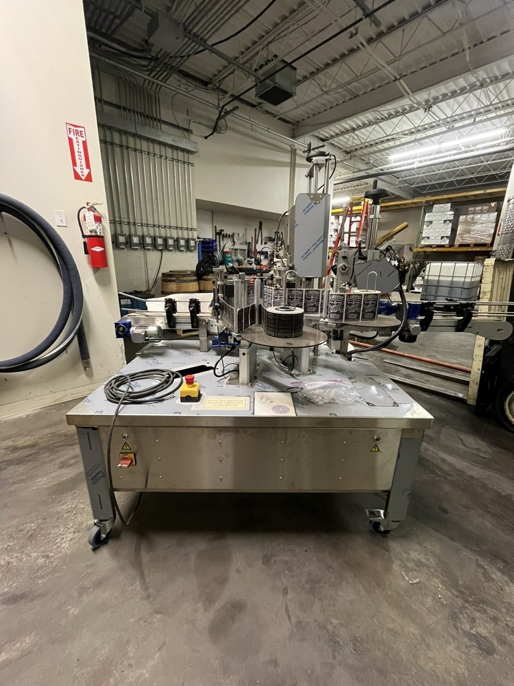 CDA R1000 Bottle Labeler