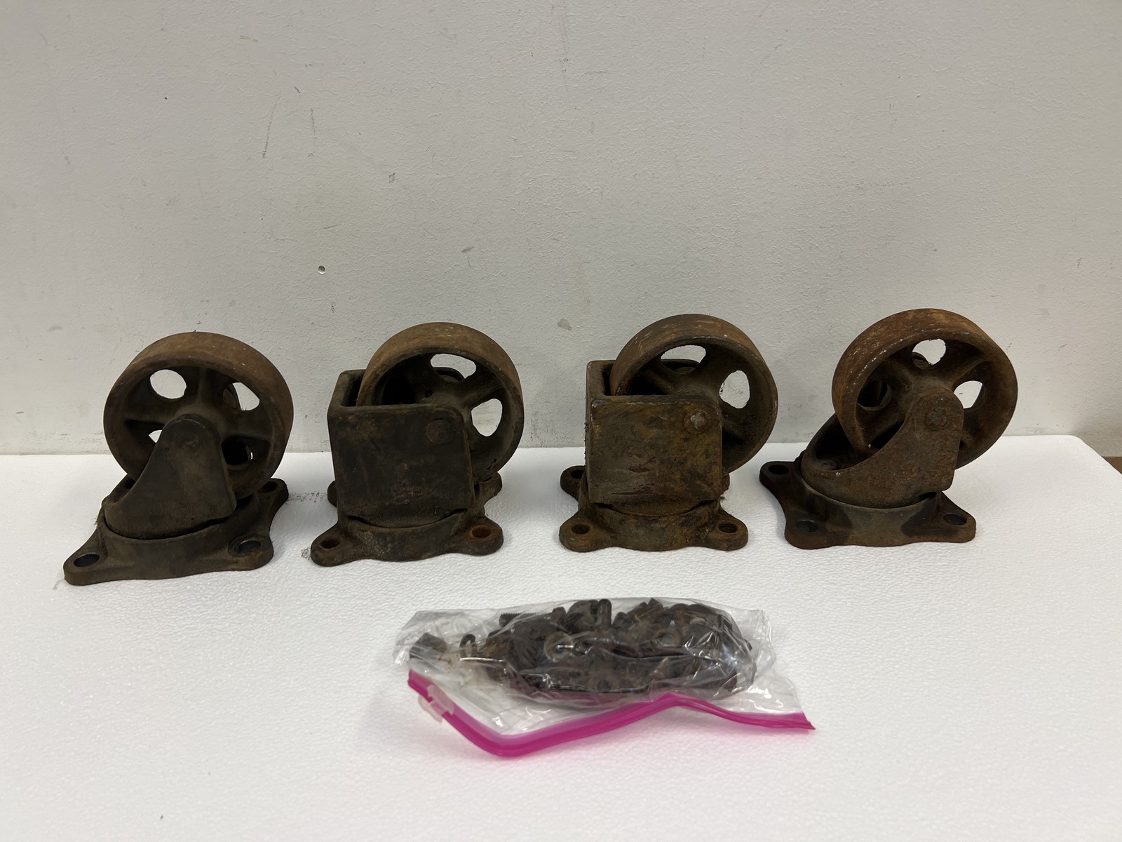 4 Antique Industrial Cast Iron Swivel Casters Wheels Steampunk Furniture Salvage