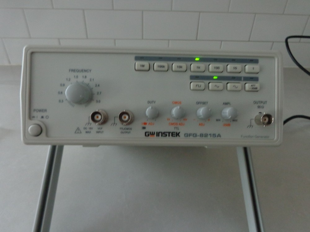 GW INSTEK MODEL GFG-8215A FUNCTION GENERATOR