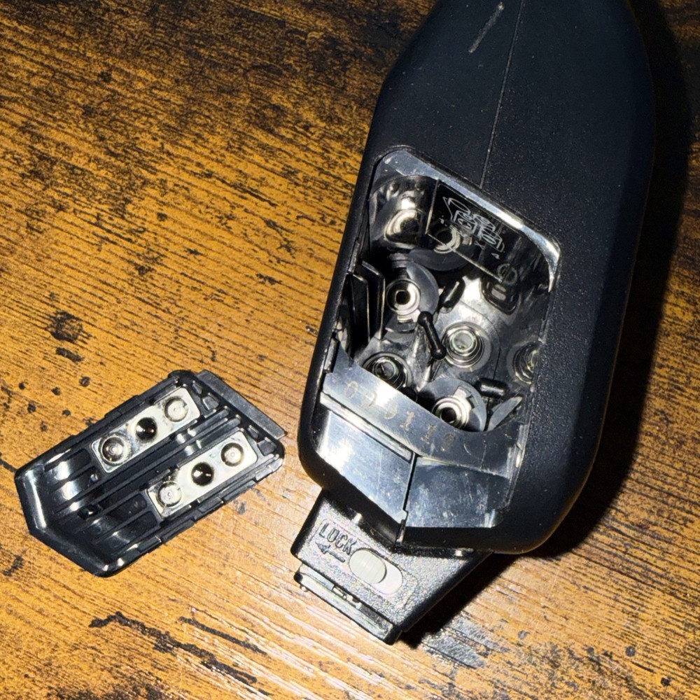 Genuine Canon Speedlite 200E Flash Tested, Working