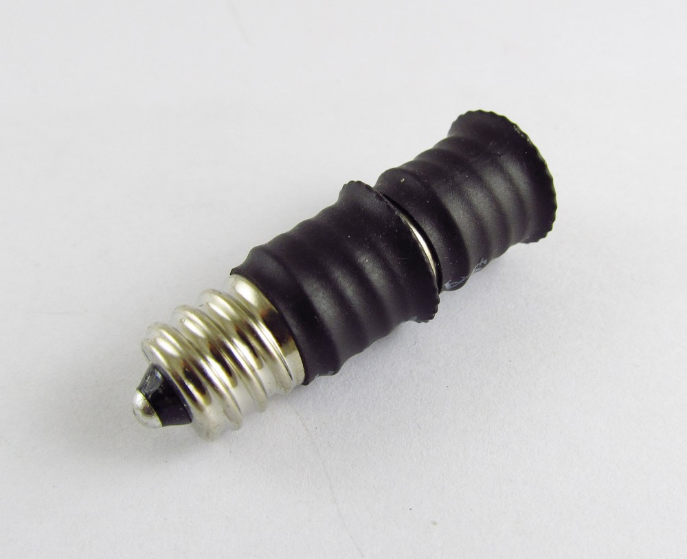 1x US E12 To E12 Candelabra Socket Base LED CFL Light Bulb Lamp Extender Adapter