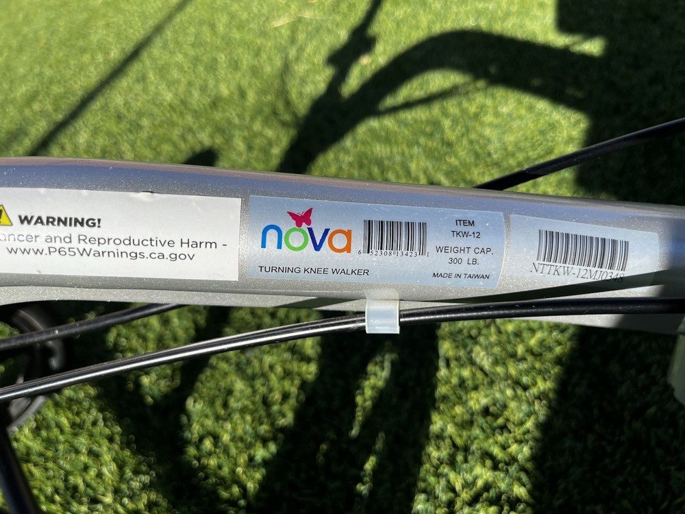 Nova Knee Scooter With Cushion Padding Tkw12