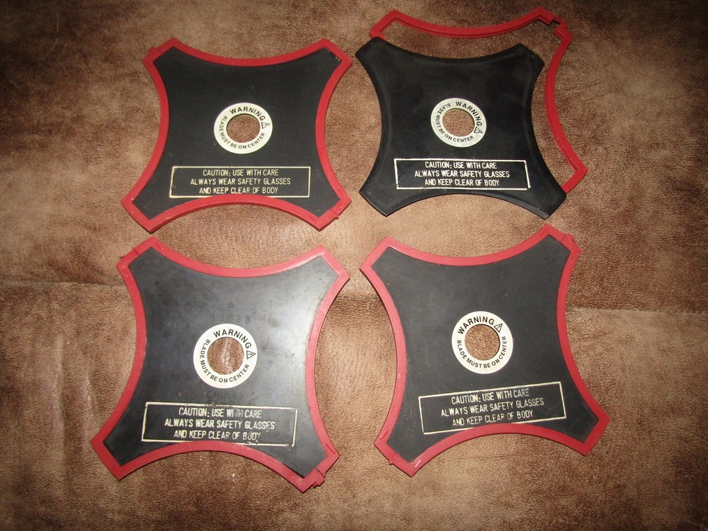 4 NOS WEED WHACKER BLADES 1002B