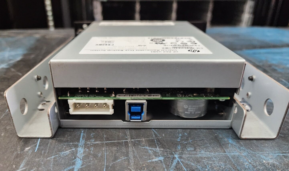 HP C8S06A RDX USB Internal Docking Station