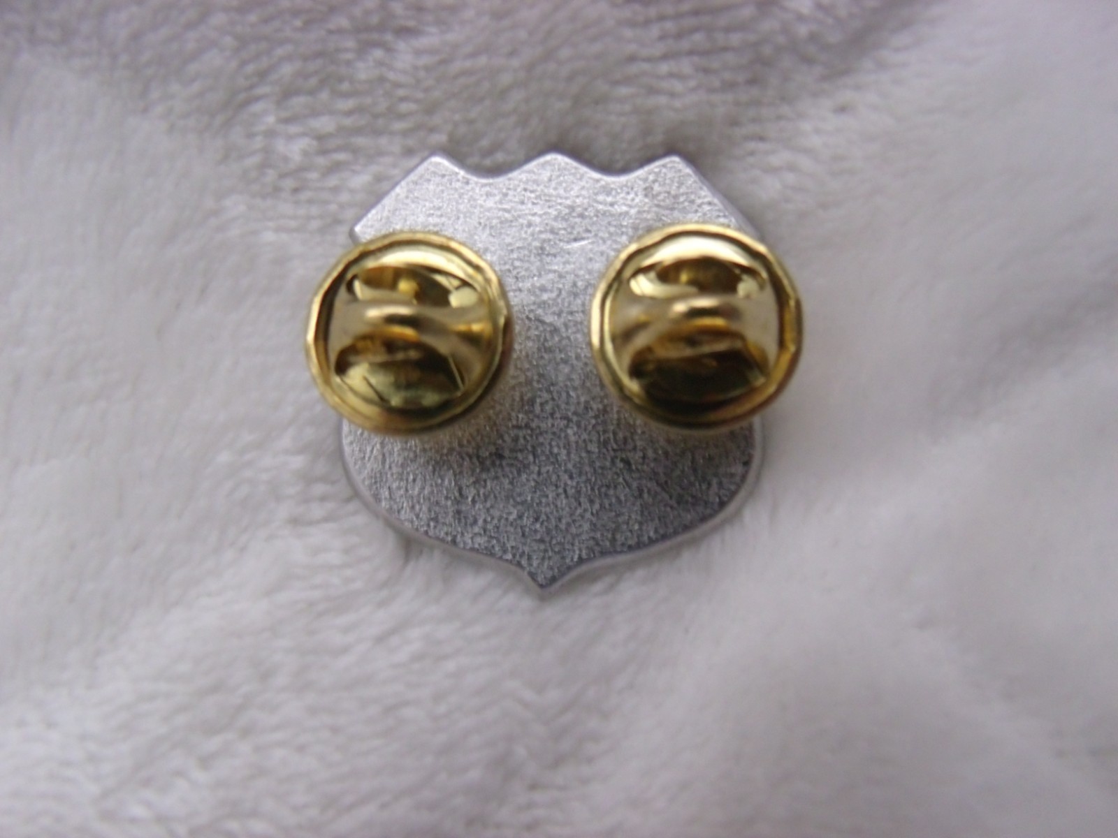 Case XX PEWTER CHIEF POLICE SHIELD HAT PIN NEW!! Hard To Find!!