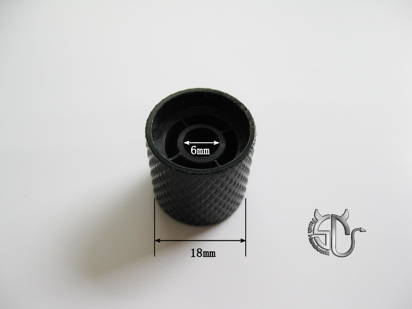 Hand engraved 2pcs plum blossom pattern electric guitar black metal knobs