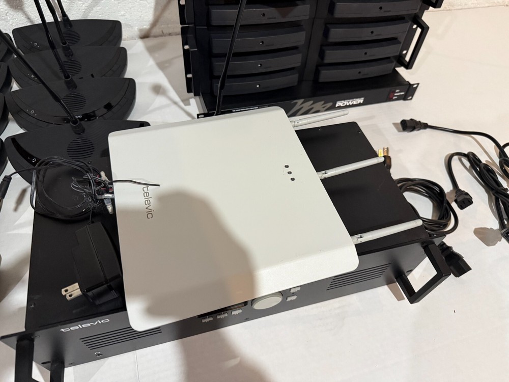 Televic Confidea Wireless Conference Microphone System