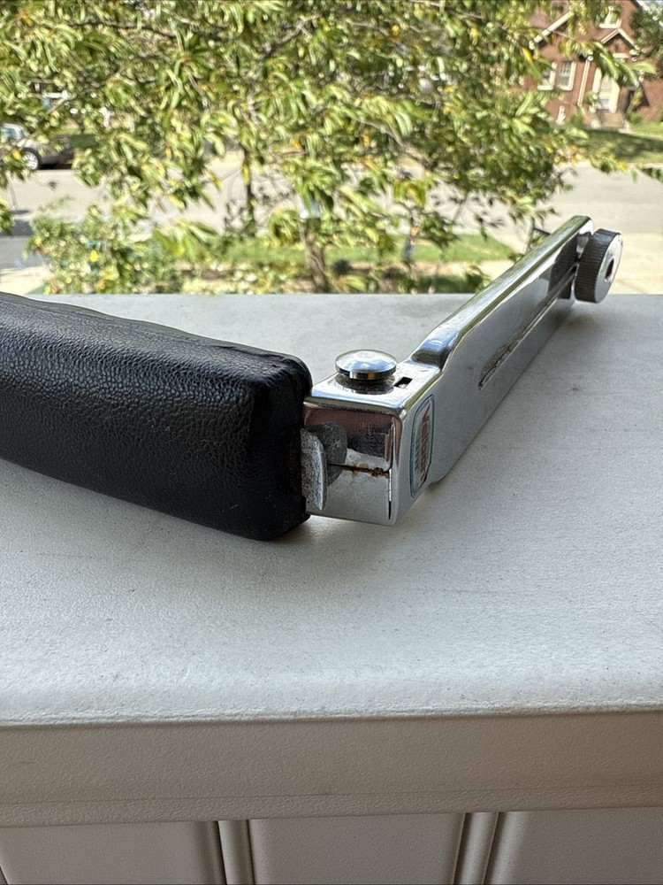 Velbon High Quality Folding Flash Bracket