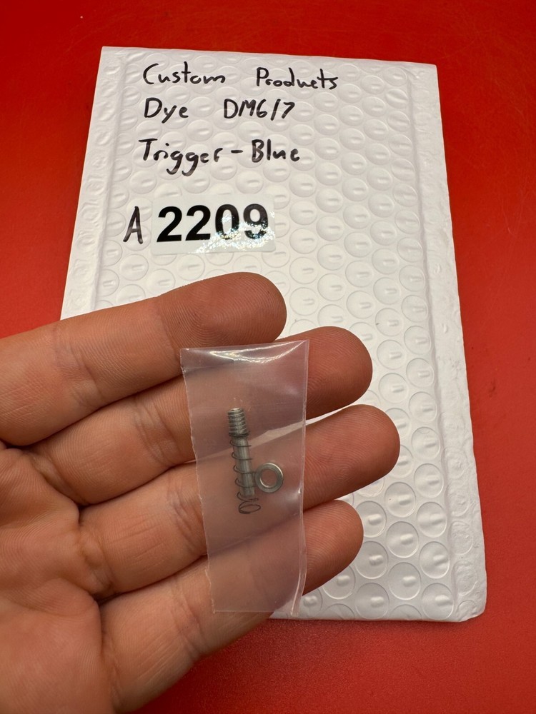 Custom Products Dye DM6/7 Trigger-Blue