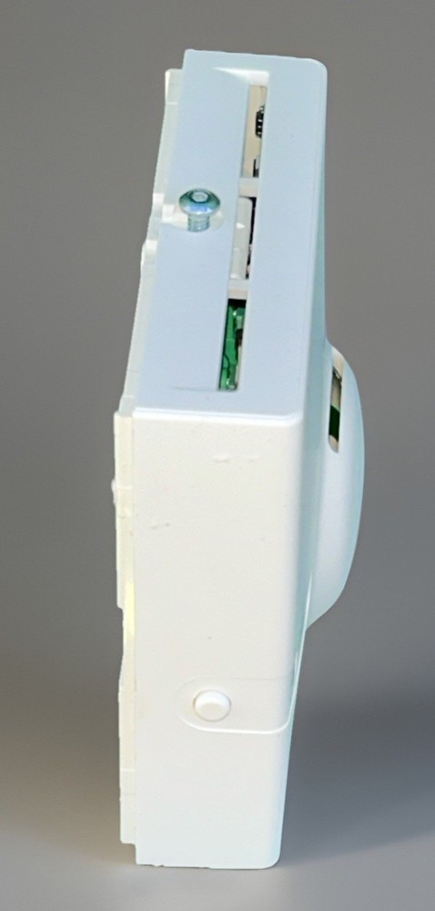 Johnson Controls He-68N3-0N00ws Humidity Sensor, Wall Mount