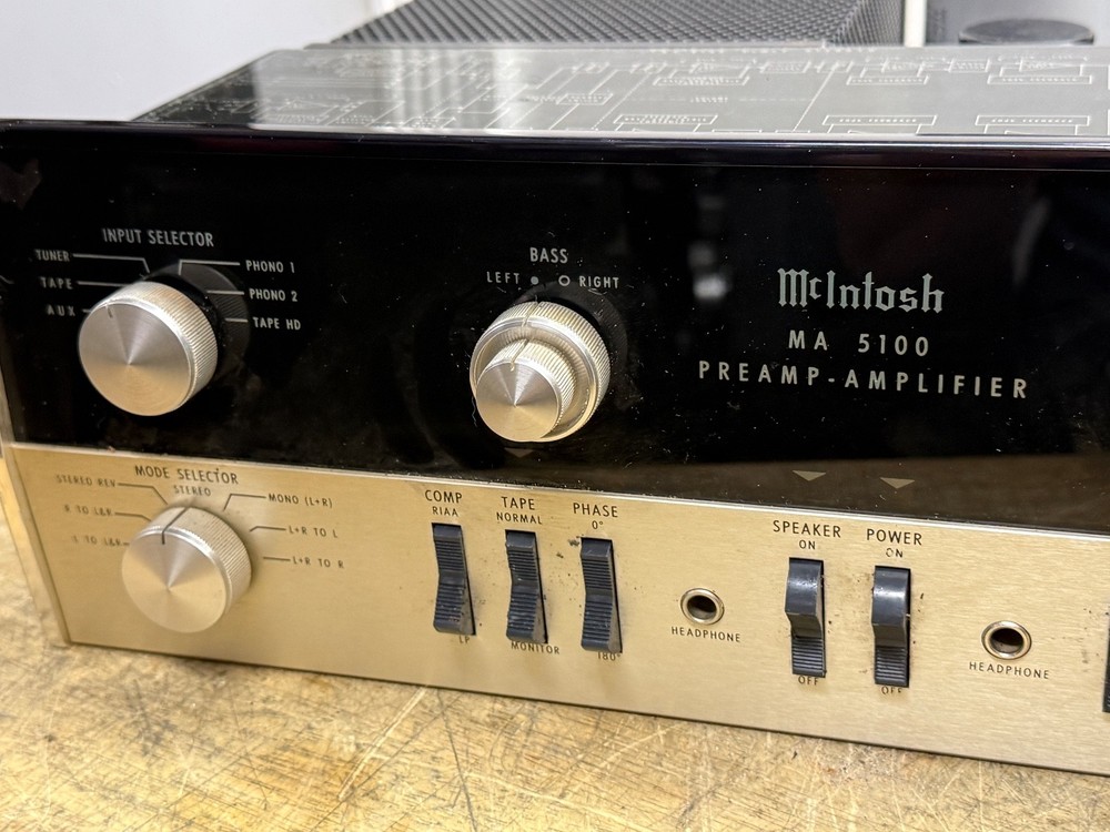 McIntosh MA5100 Stereo Integrated Amplifier