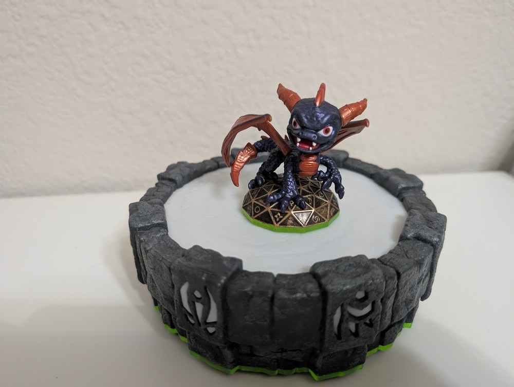 Sklyanders - Spyro's Adventures - Spyro (#027)