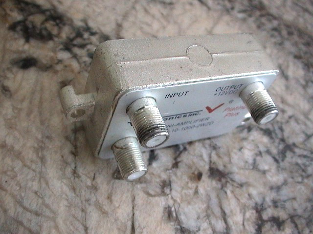 VIEWSONICS PLATINUM PLUS 12VDC MINI-AMPLIFIER VSAV-10-1000-2WZD USED
