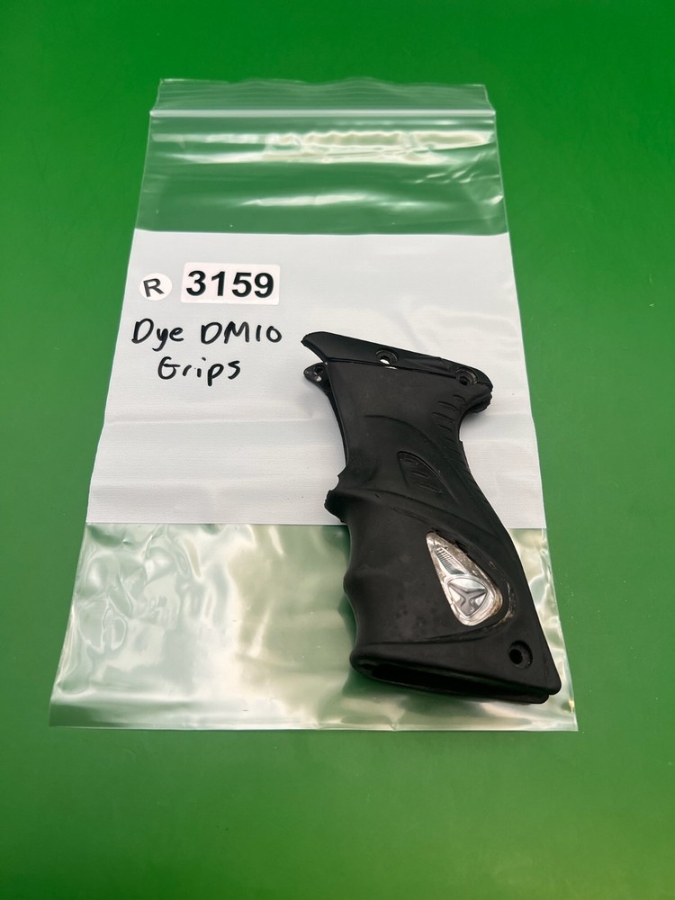 Dye DM10 Grips