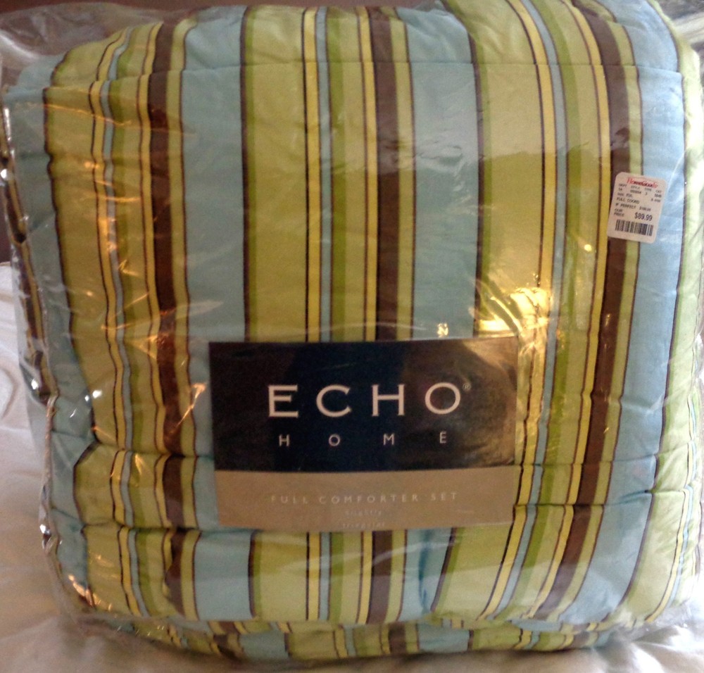 ECHO Reversible Comforter + Pillowcases (F/Q)
