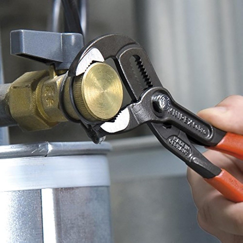 Precision Tools Durable Service Field Performance Power Grip Red Handle 1.2lbs