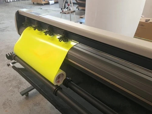 Mutoh Valuecut 62" Cutting Plotter Version 1.7