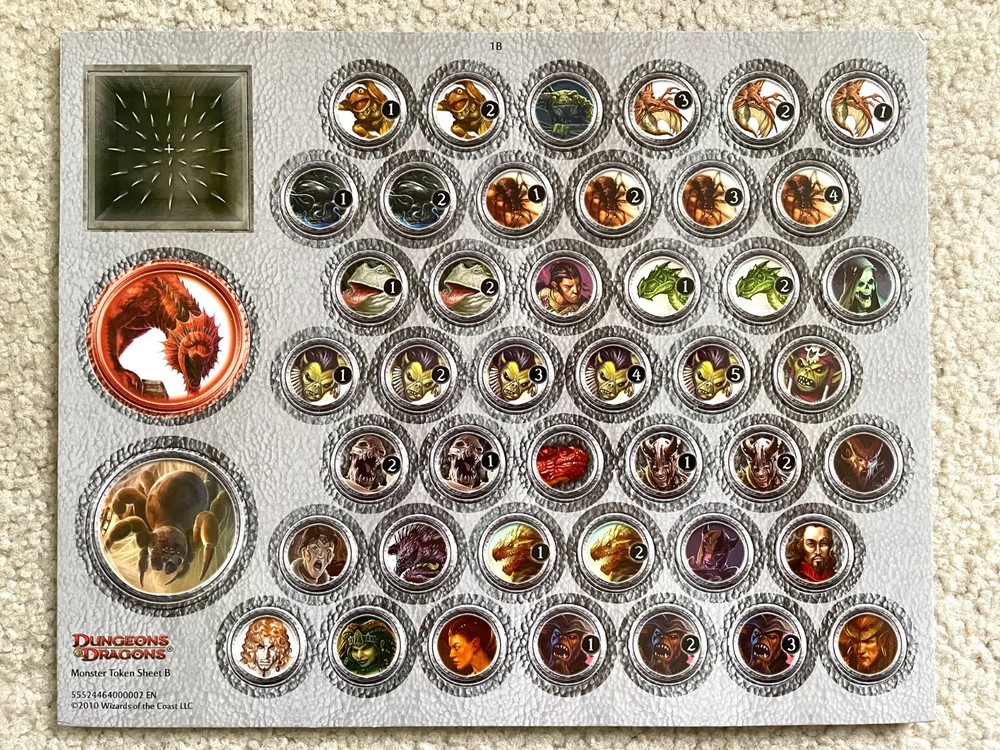 Dungeons & Dragons Essentials Dungeon Master's Kit 2010 Only Missing 1 Token