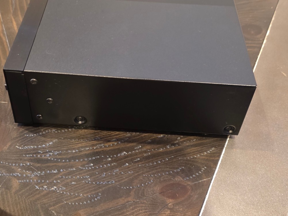 Alesis Masterlink ML-9600 Hard Disk Mastering Recorder with Remote - Open Box