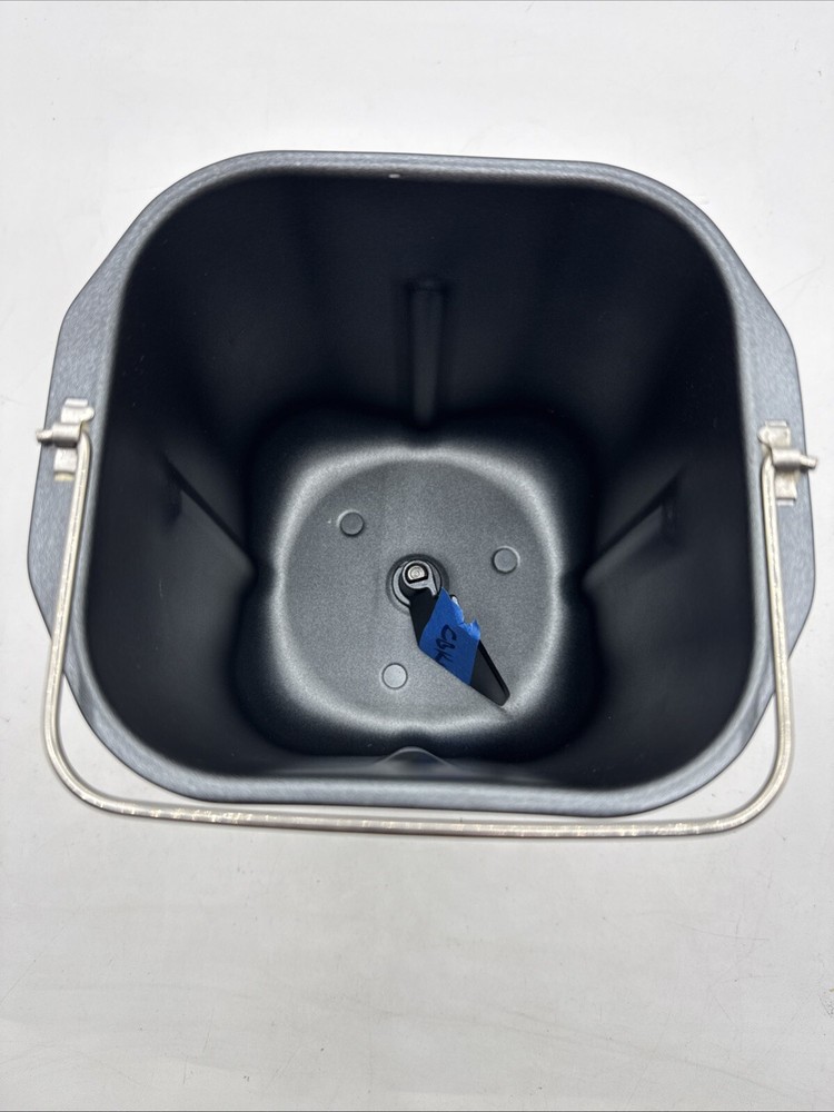 Cuisinart CBK-110 Replacement Removable Bread Pan Handle & Paddle Used