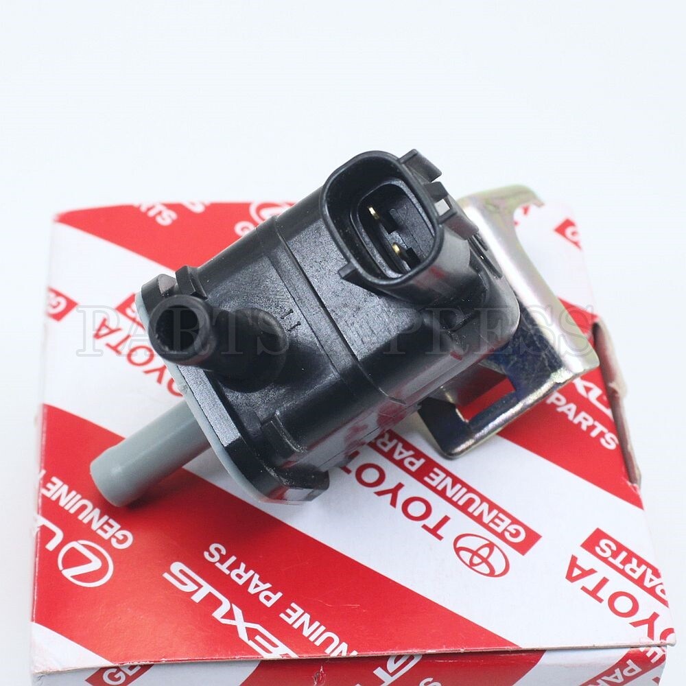 NEW OEM GENUINE TOYOTA LEXUS RC 350 VACUUM SWITCHINGVALVE ASSEMBLY 25860-31060