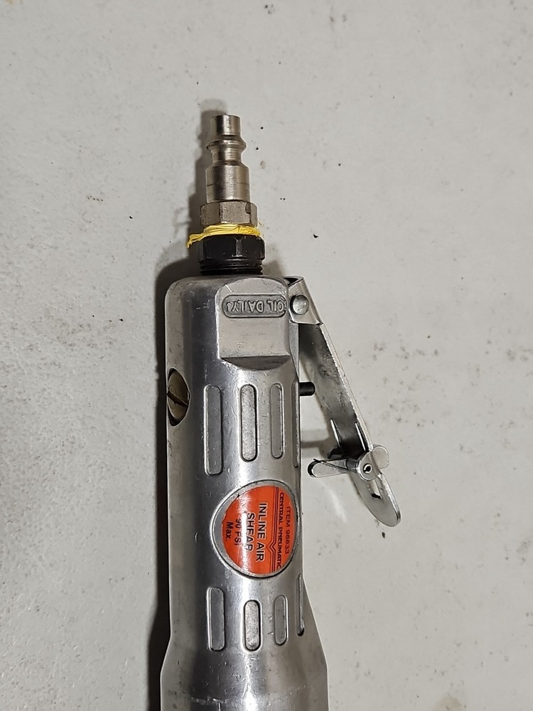 Central Pneumatic Inline Air Shears 90 PSI #98833