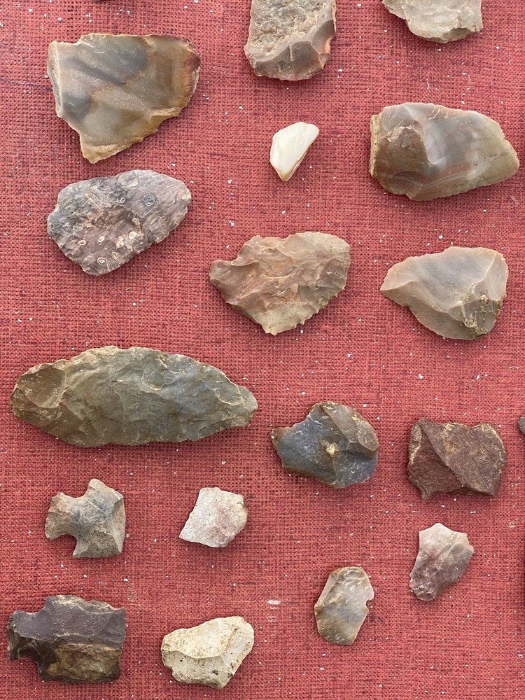 FLINT CHERT STONE ROCK