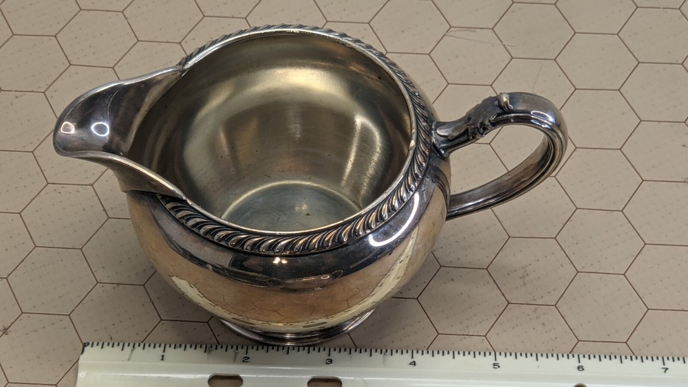 Oneida Fiesta Silver Plated 3" Tall Coffee Or Tea Creamer Pitcher with Handle