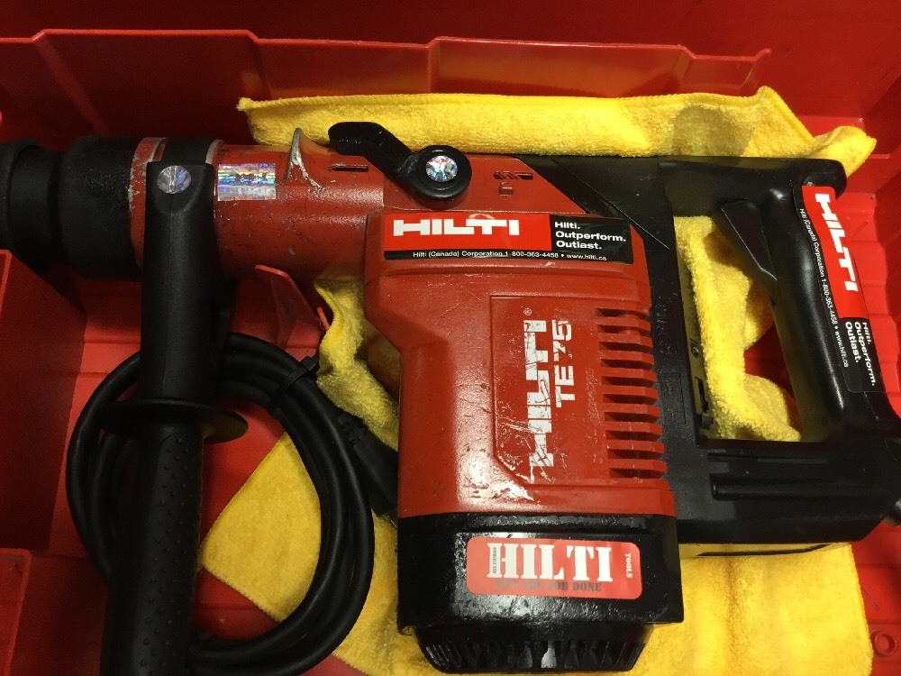 HILTI TE 75, PREOWNED, FREE CHISEL, BITS, LASER METER, FAST SHIP