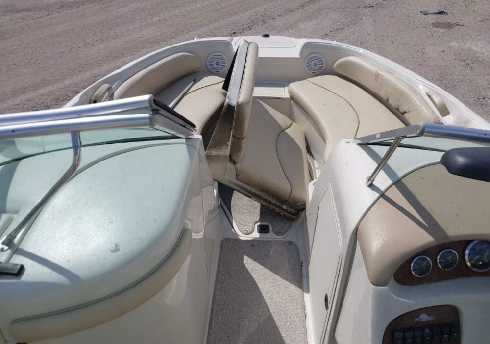 Oem 2001 Searay Sundeck 210 Windshield Complete Great Condition
