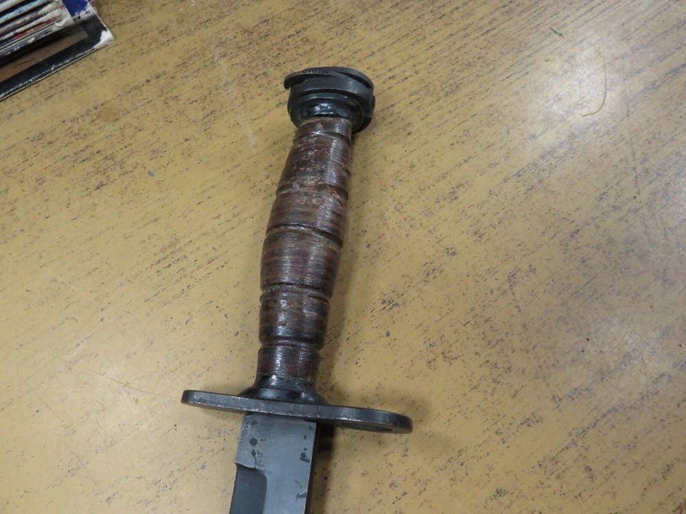 Vintage bayonet EME