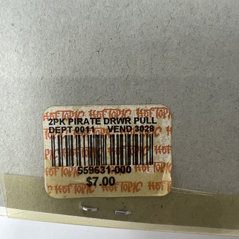 Hot Topic Vintage Skull Pirate Drawer Knobs Pulls 1 Complete 2 Incomplete