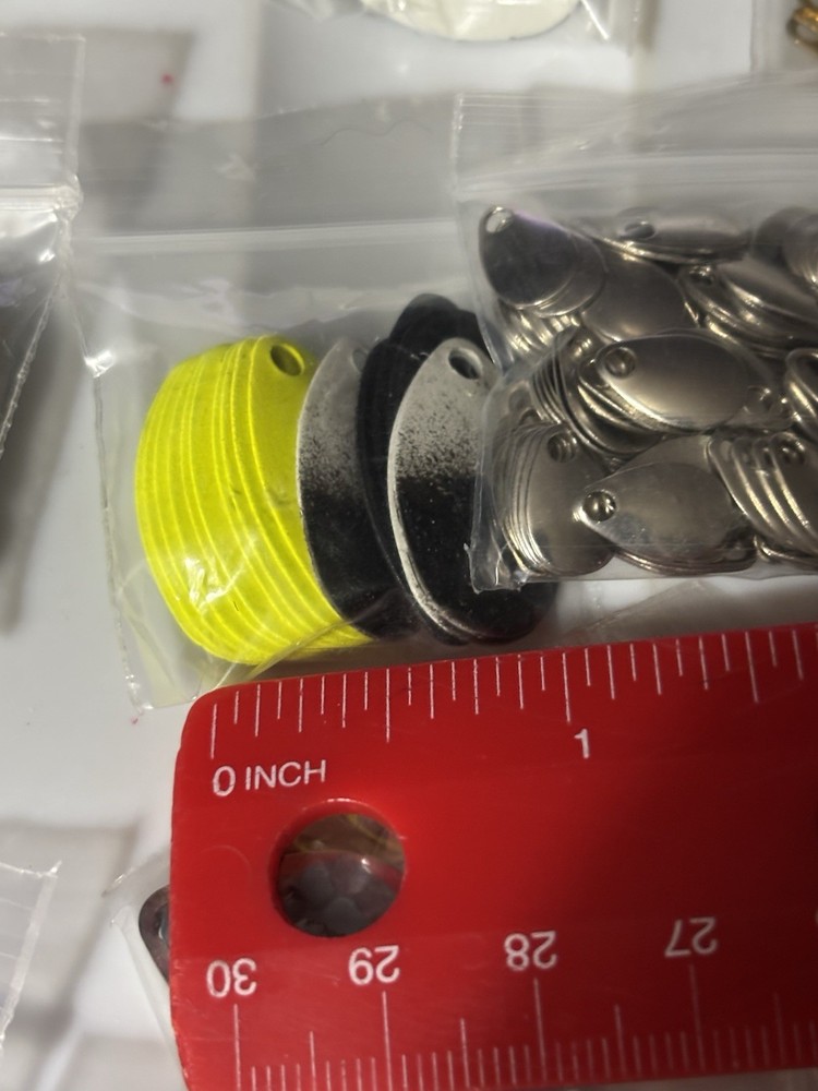 A~1650 Fishing Lure Walleye Making Kit Spinners Floaters Clevis Beads Split Hook
