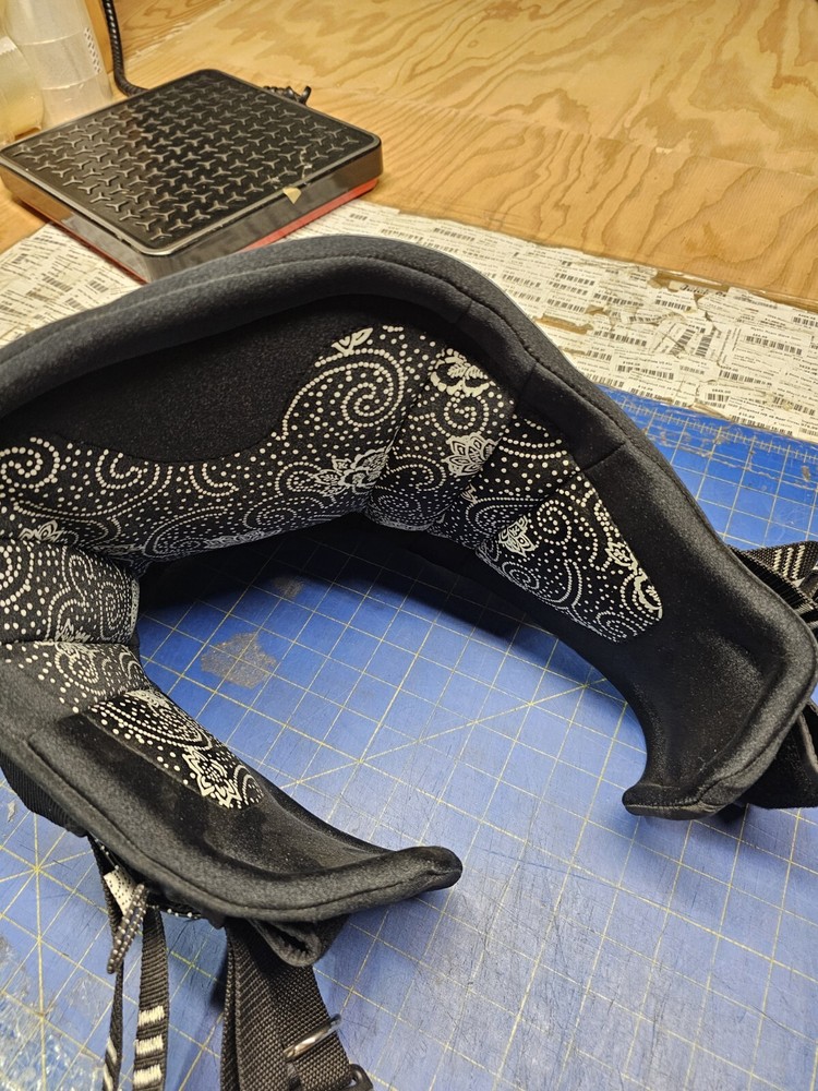 2018 Dakine Wahine Black Large