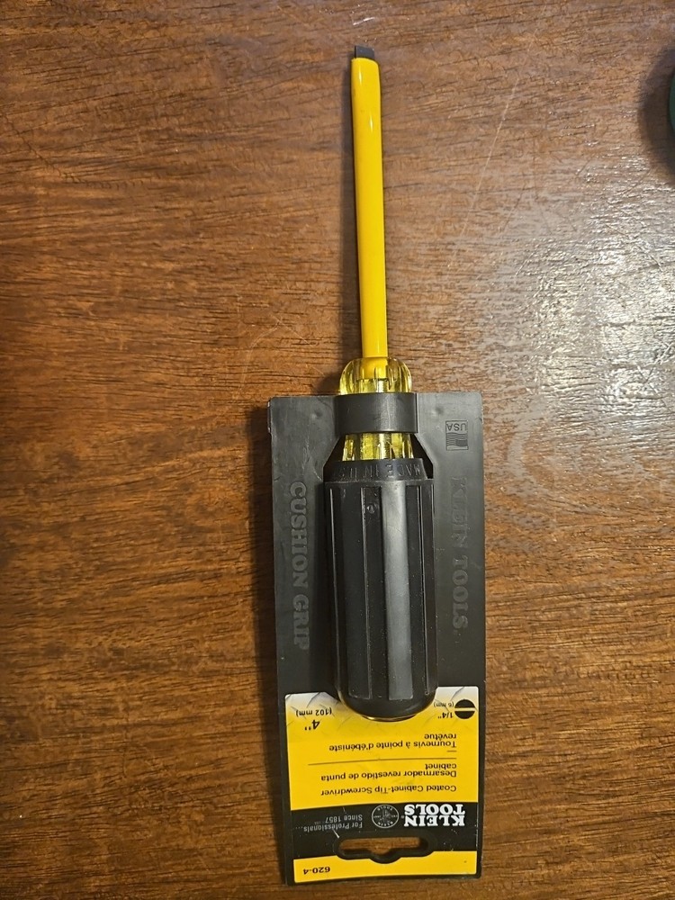 Klein Tools Coated Cabinet Tip Screw Driver  620-4