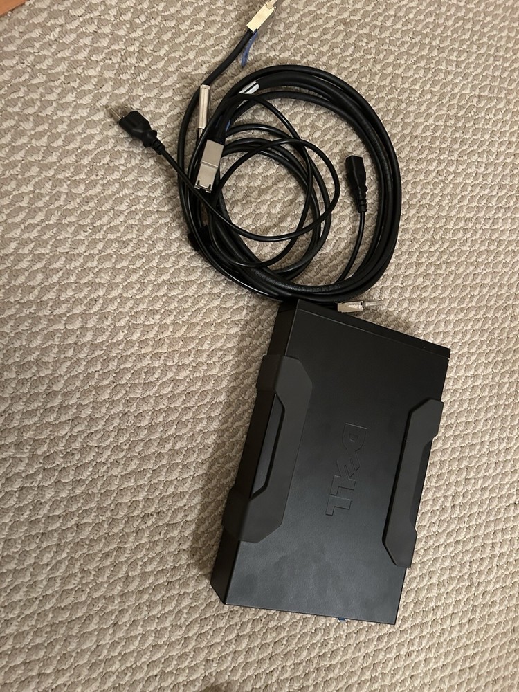 Dell CSEH 001 External Tape Drive - Powered On