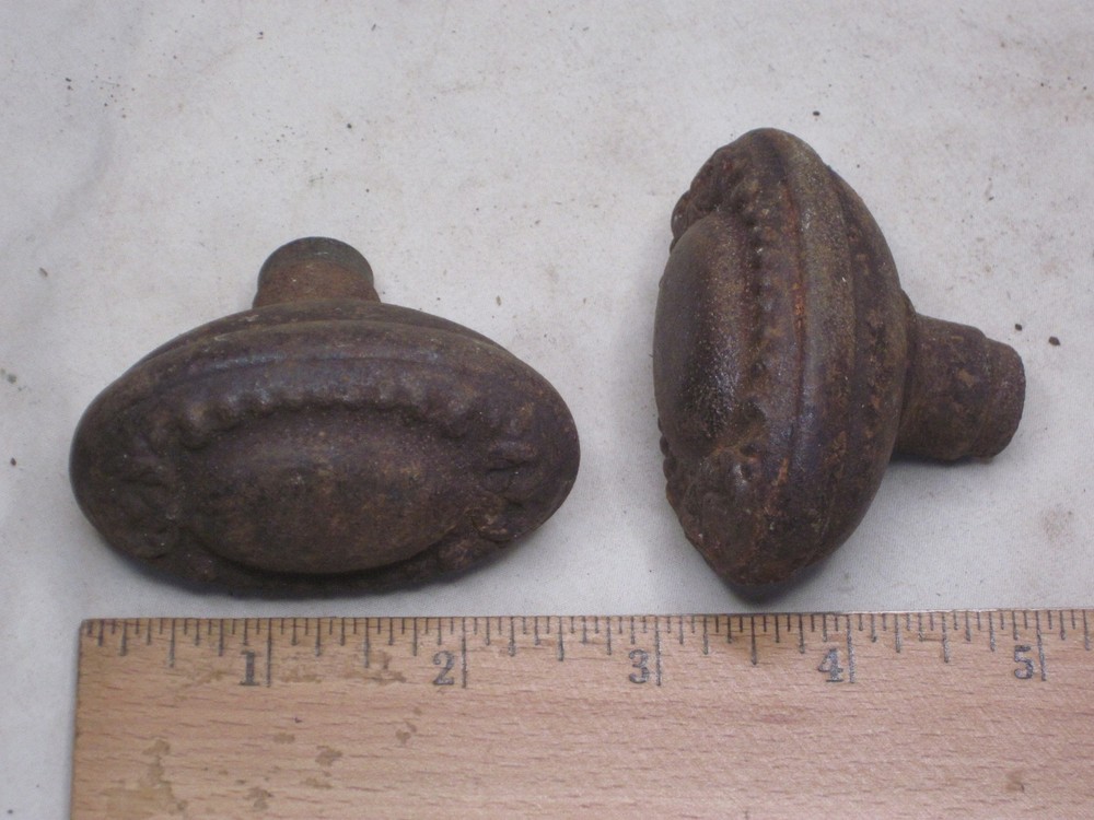 2 ornate antique oval door handles knobs rusty old knob handle pair