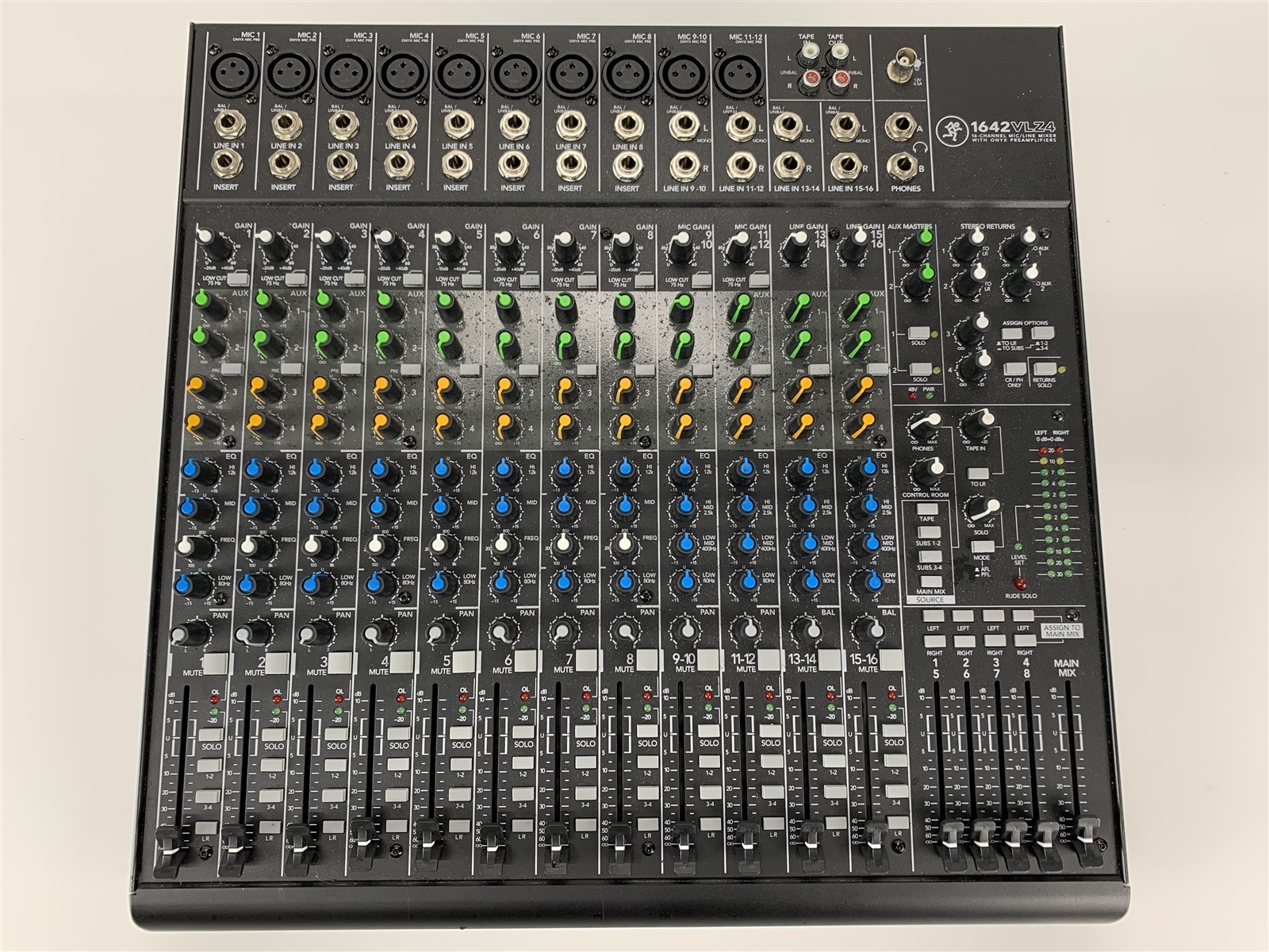 Mackie 1642VLZ4 16-Channel Mic/Line Mixer with 10 Onyx PreAmplifiers - Black