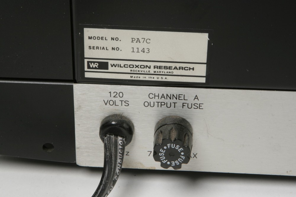 Wilcoxon Research Model PA7C Power Amplifier