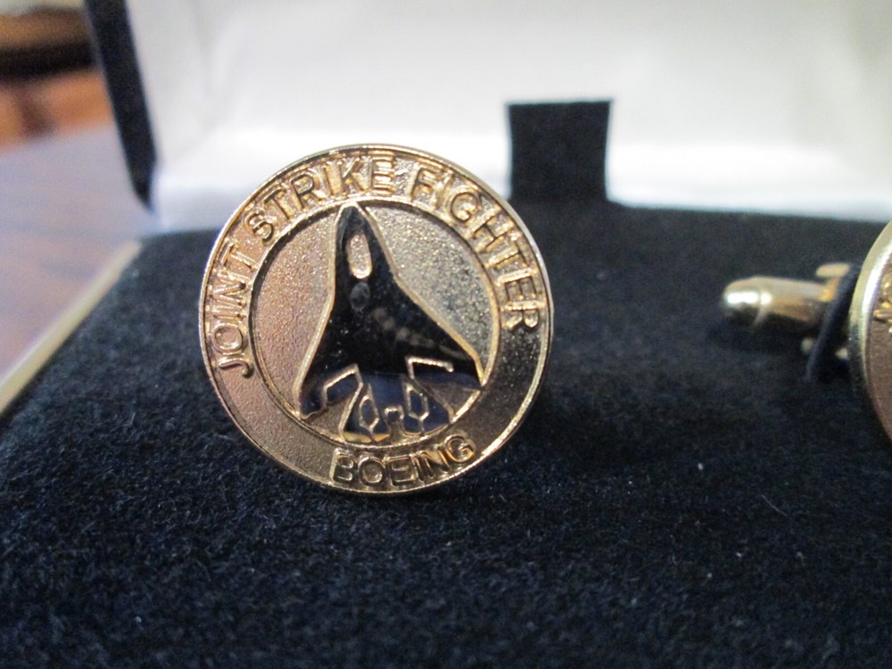 NEW Boeing Joint Strike Fighter Jet Cuff Link Set