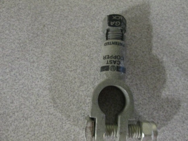 235282 Lot of 2 - TOP POST BATTERY TERMINALS 1/0 GA BLACK