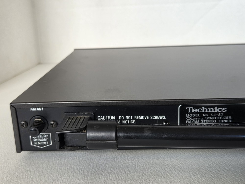 Technics ST -S7 Fm Tuner Dim Display