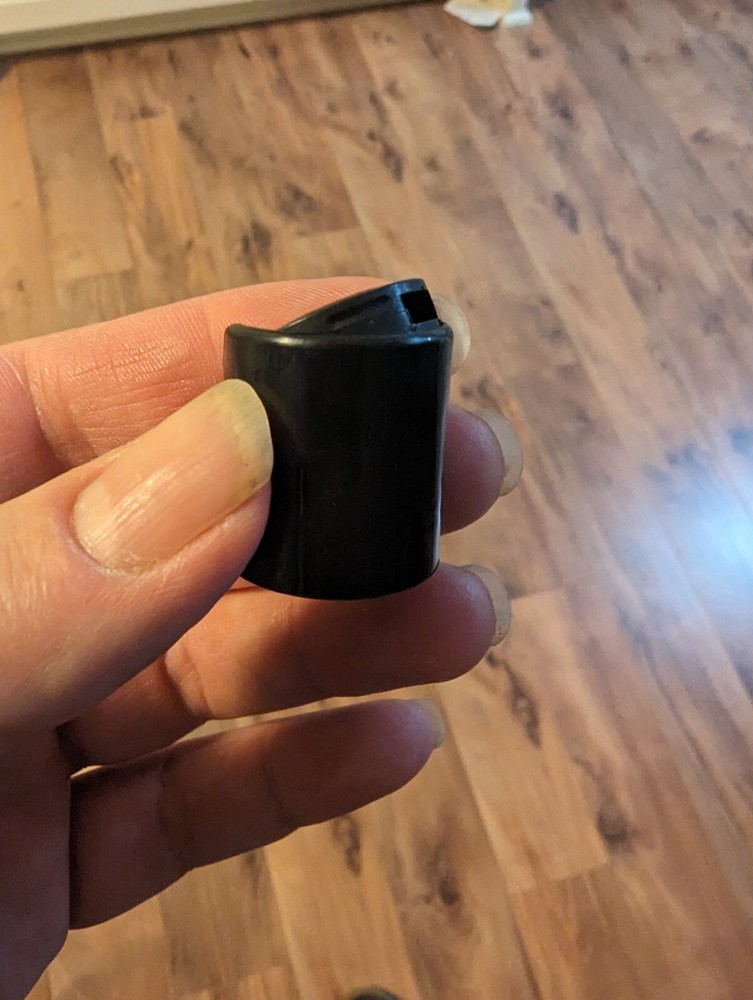 Black Plastic Disc Top Lids