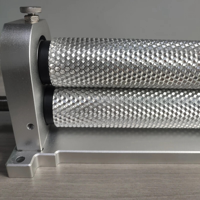 280mm Beeswax Foundation Rollers Machine Beekeeping Foundation Embossing Machine